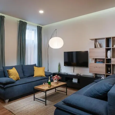Apartment Masiarska Big 2 For 10 Guests Center